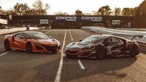 Watch How The Acura NSX Stands Up To Its GT3 Sibling